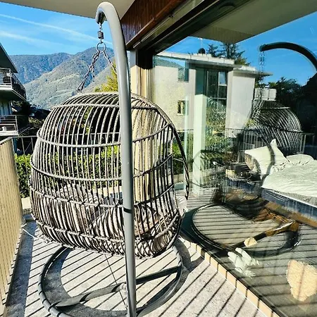Design Winkel Apartment Merano