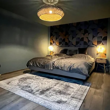 Apartment Design Winkel Merano